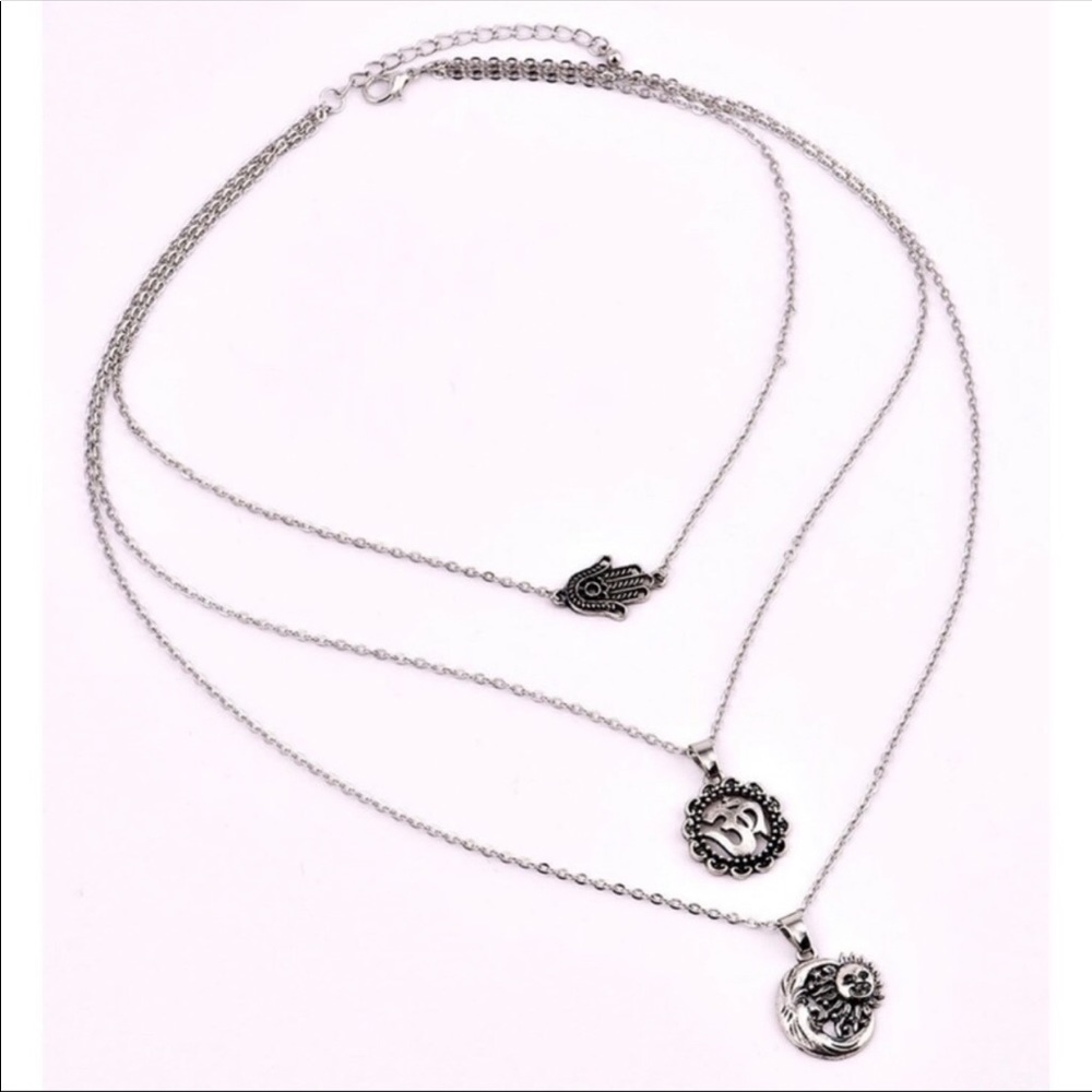 SILVER HAMSA LAYERED DISC SUN MOON NECKLACE TRENDY - Picture 3 of 4